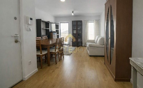 Apartamento T1 à venda em Alhandra - São João dos Montes - Calhandriz