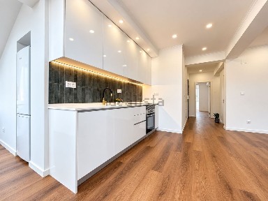 Apartamento T2 à venda na Avenida Alexandre Salles