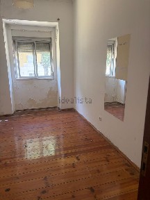 Apartamento T1 à venda na Calçada do Tojal