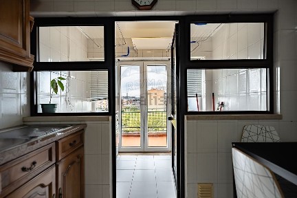 Arrendamento de apartamento T2 na Rua Octaviano de Sá
