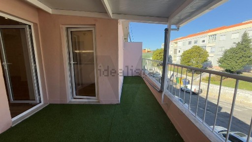 Apartamento T2 à venda na Rua Bastos Nunes s/n
