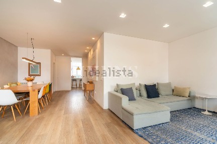 Apartamento T3 à venda na Lapa