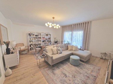 Apartamento T2 à venda na Rua Camilo Castelo Branco
