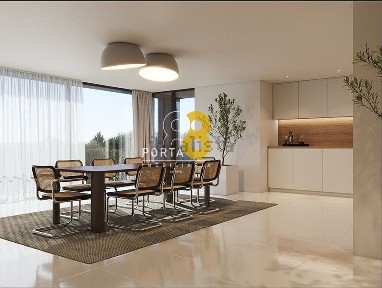 Apartamento T4 à venda na Rua do Agro
