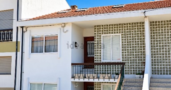 Apartamento T3 à venda na Gueifães