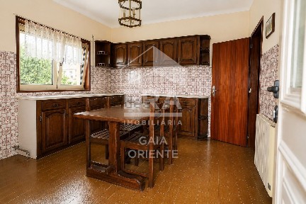 Moradia geminada à venda em Vila de Punhe