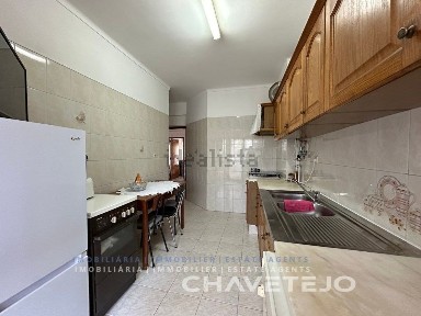 Apartamento T3 à venda em Tomar e Santa Maria dos Olivais