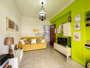 Apartamento T1 à venda na Rua Major Mouzinho de Albuquerque