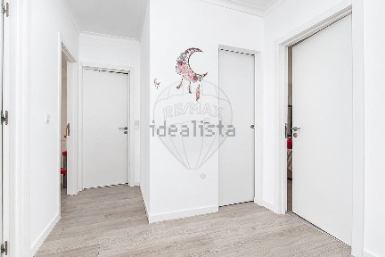 Apartamento T2 à venda na Rua Pêro da Covilhã
