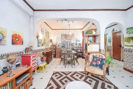 Apartamento T2 à venda na Praceta Mimosas