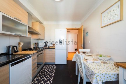 Apartamento T2 à venda na Rua Sebastião e Silva