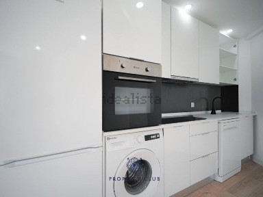 Apartamento T2 à venda na Rua Mestre Afonso Domingues