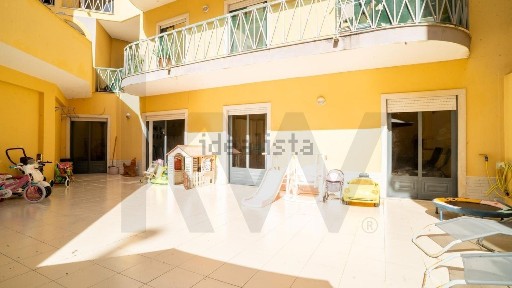 Apartamento T3 à venda na Rua da Ribeira, 23