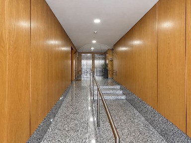 Arrendamento de apartamento T2 na Rua João Fernandes