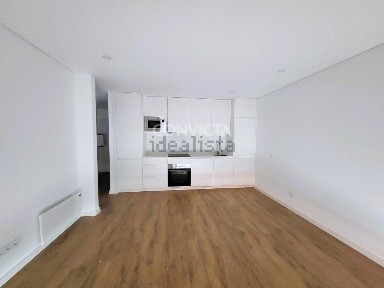 Arrendamento de apartamento T1 em Pedrouços