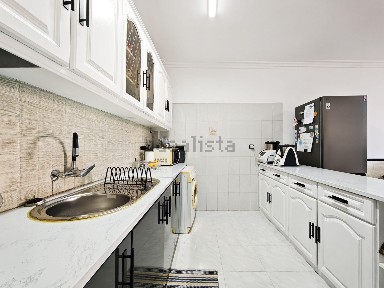 Apartamento T1 à venda na Rua 1º de Maio, 15