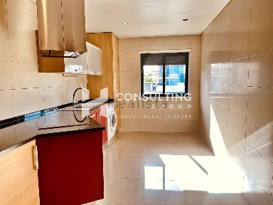 Apartamento T2 à venda nos Redondos