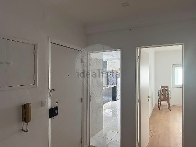 Apartamento T1 à venda na Rua de Diu