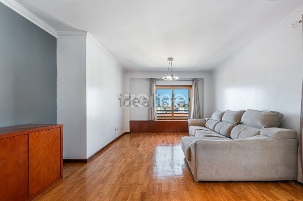 Apartamento T4 à venda na Rua da Boavista, 357