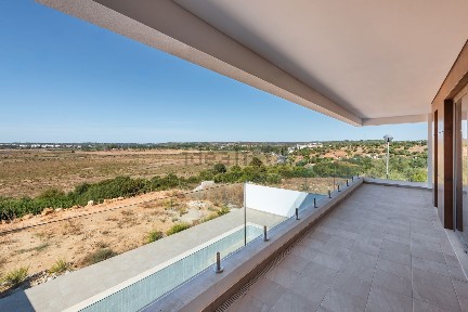 Casa ou moradia à venda no Monte Canelas