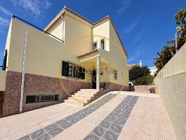 Casa ou moradia à venda na Santa Catarina - Goncinha
