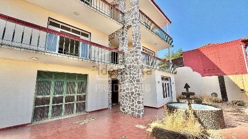 Casa ou moradia à venda em Santo António