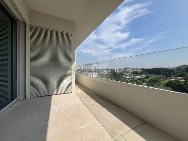 Duplex à venda em Requesende