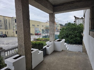 Arrendamento de moradia independente em Barreiro de Besteiros