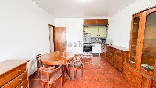 Arrendamento de apartamento T1 na Parede