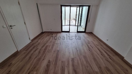 Arrendamento de apartamento T0 no Centro