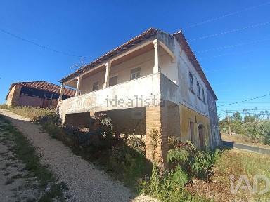 Moradia independente à venda em Juncal