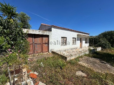 Quinta à venda em Bensafrim