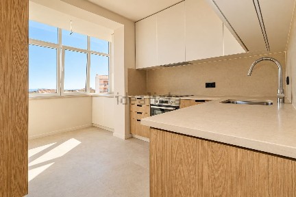 Duplex à venda na Rua Gaspar Nunes, 25