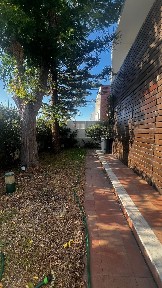 Casa ou moradia à venda na Rua Escola Primária