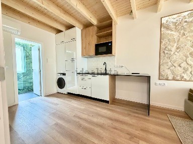 Arrendamento de apartamento T0 na Rua Borges Carneiro