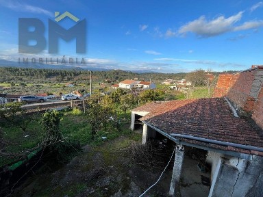 Moradia independente à venda em N112