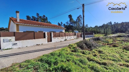 Moradia independente à venda na Boais s/n