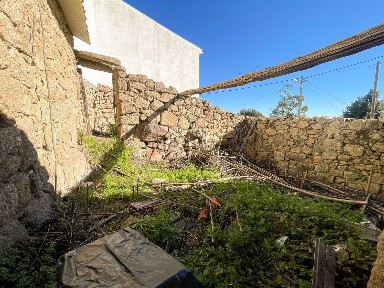 Moradia geminada à venda em Idanha-a-Nova e Alcafozes