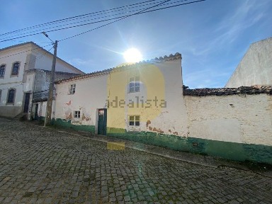 Moradia independente à venda em Rosmaninhal
