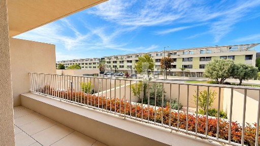 Arrendamento de apartamento T2 na Victoria - Monte Laguna