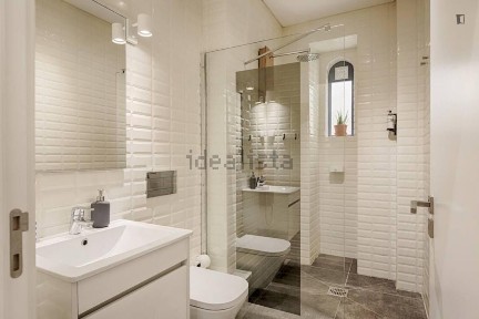 Arrendamento de apartamento T1 na Rua do Paraíso
