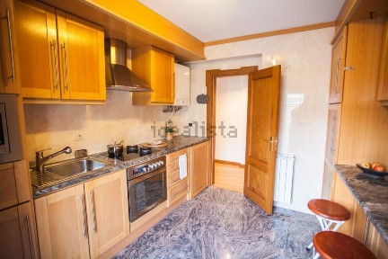 Arrendamento de apartamento T1 no Largo dos Lóios