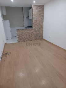 Arrendamento de apartamento T1 na Praceta da Árvore