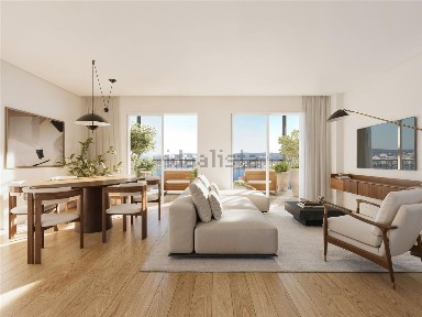 Apartamento T2 à venda na Rua Henriques Nogueira, 5
