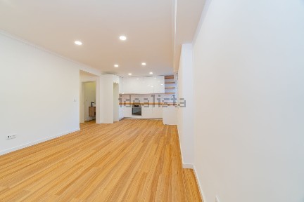 Apartamento T2 à venda na Praceta José Carlos Ary dos Santos
