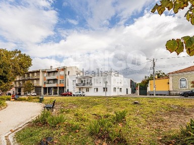 Apartamento T4 à venda na Rua Marquês de Pombal, 88