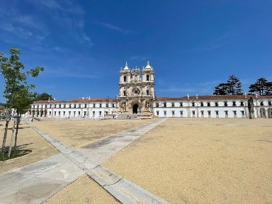 Apartamento T4 à venda no Beco Agostinho Vicente