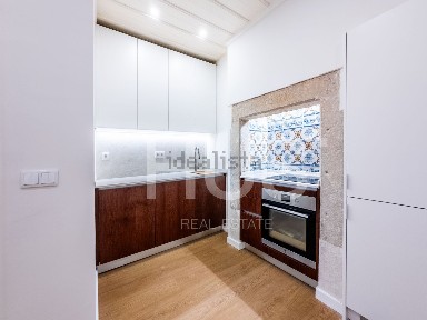 Apartamento T1 à venda no Beco dos Agulheiros, 2 a