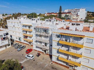 Apartamento T1 à venda na Boavista