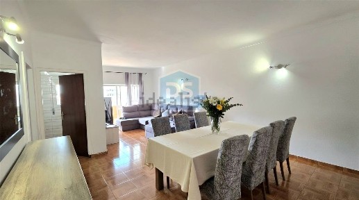 Apartamento T1 à venda na Rua do Castelinho, 3 C